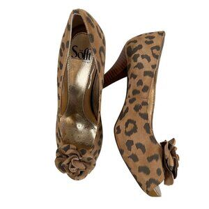 Sofft Size 8 Tan High Heeled Pump Suede Leather Printed Leopard Peep Toe Rosette